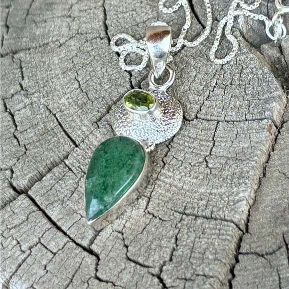 Adventurine & Peridot Necklace - Picture 6 of 15